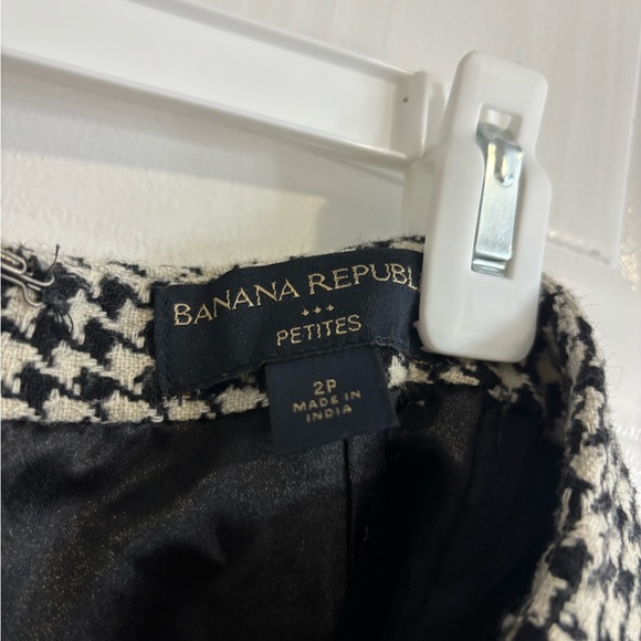 Banana Republic Monochrome Houndstooth A-Line Skirt - Picture 3 of 3